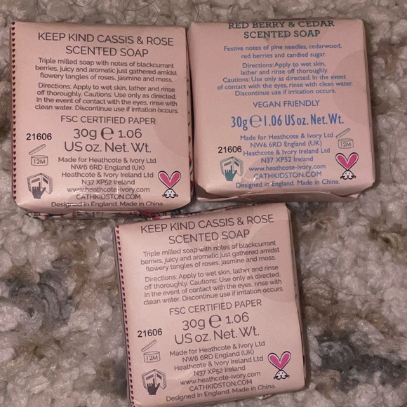 Bath kidston bundle of mini body wash, and bar soaps - Picture 2 of 2